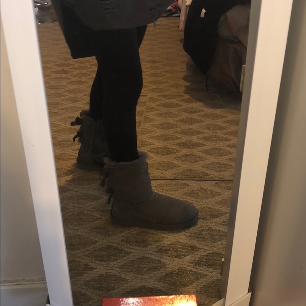 Ugg Boots - image 5